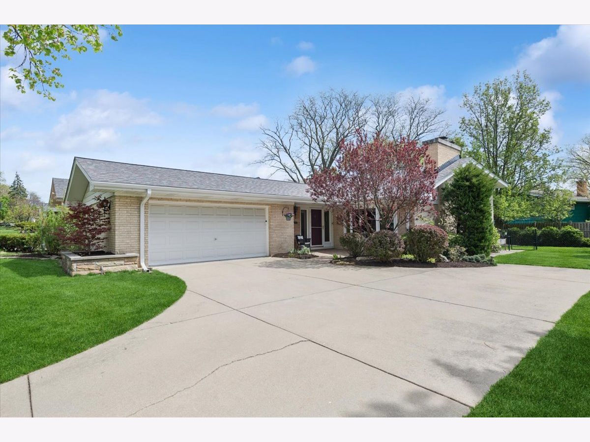  For Sale Western Springs Illinois, 611 50th Place