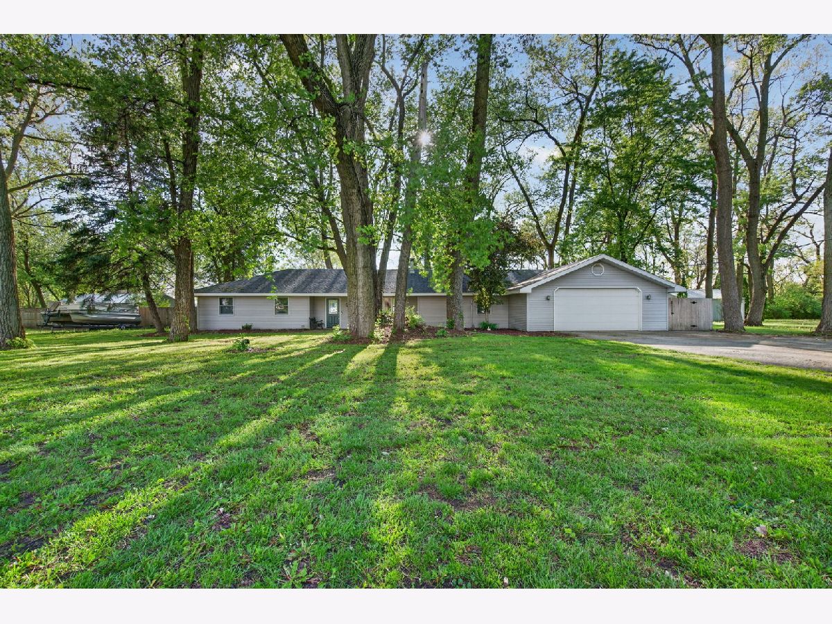  For Sale Coal City Illinois, 1555 Rollin Lane
