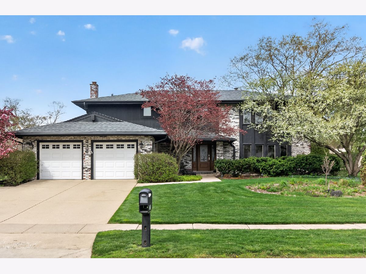  For Sale Schaumburg Illinois, 236 Saugus Lane