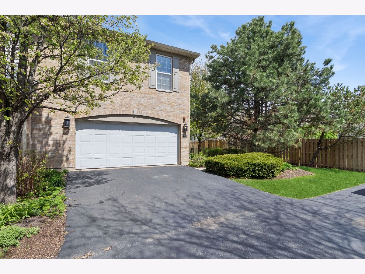  For Sale Hoffman Estates Illinois, 2075 Ivy Ridge Drive