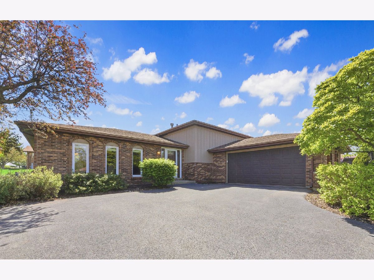 Homes For Sale Lincolnshire Green Crete Illinois, 3517 Jacqueline Drive