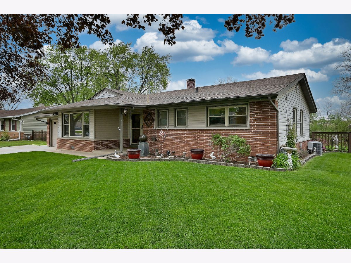  For Sale Elk Grove Village Illinois, 799 Brantwood Avenue