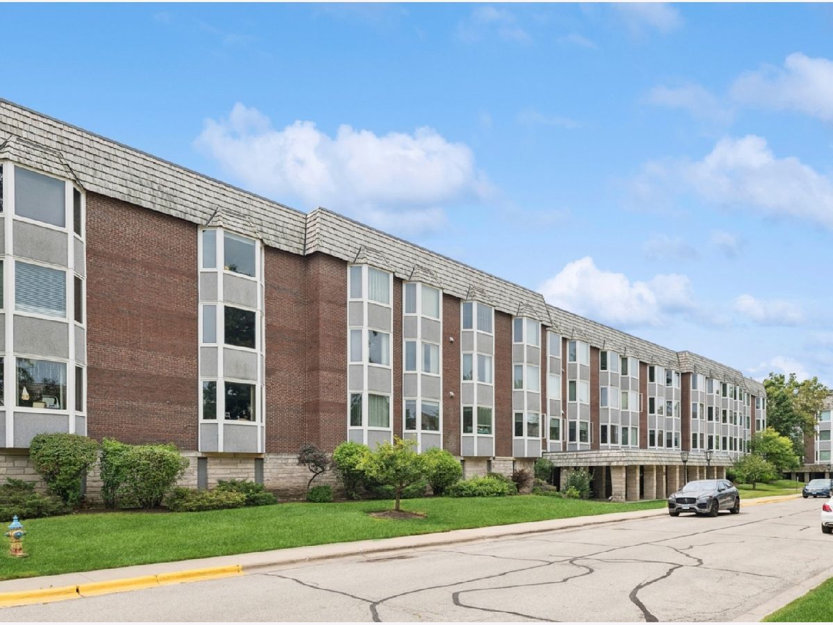  For Rent Park Ridge Illinois, 2500 Windsor Mall