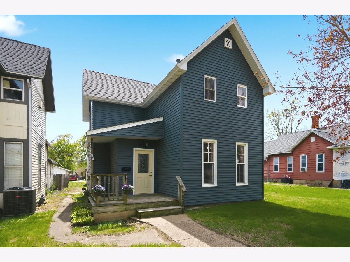 For Sale Clinton Iowa, 525 9th Avenue