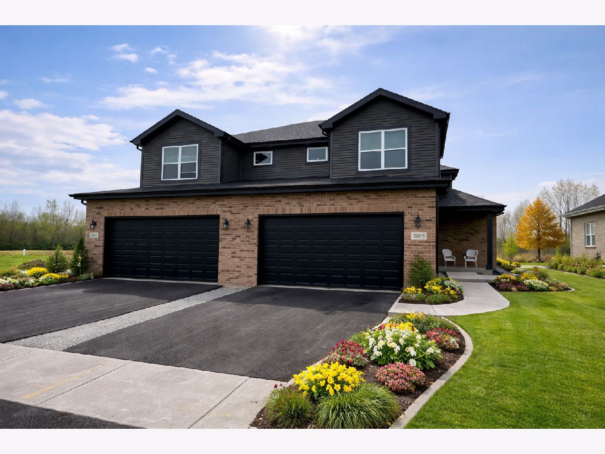  For Sale Lynwood Illinois, 20912 Barker Street