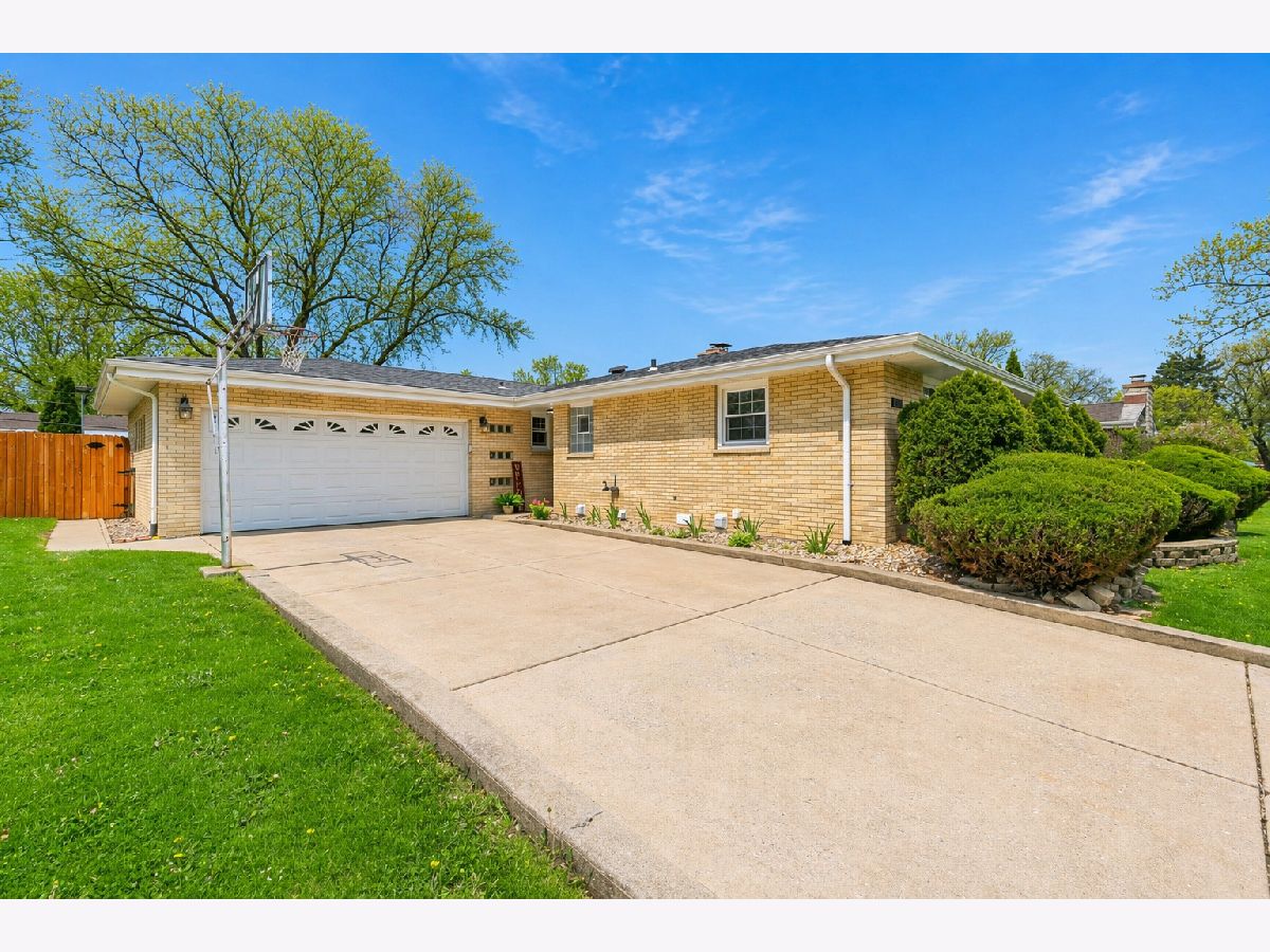  For Sale Orland Park Illinois, 8557 144th Place