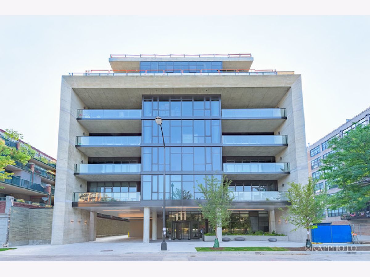  Rented Chicago Illinois, 111 Peoria