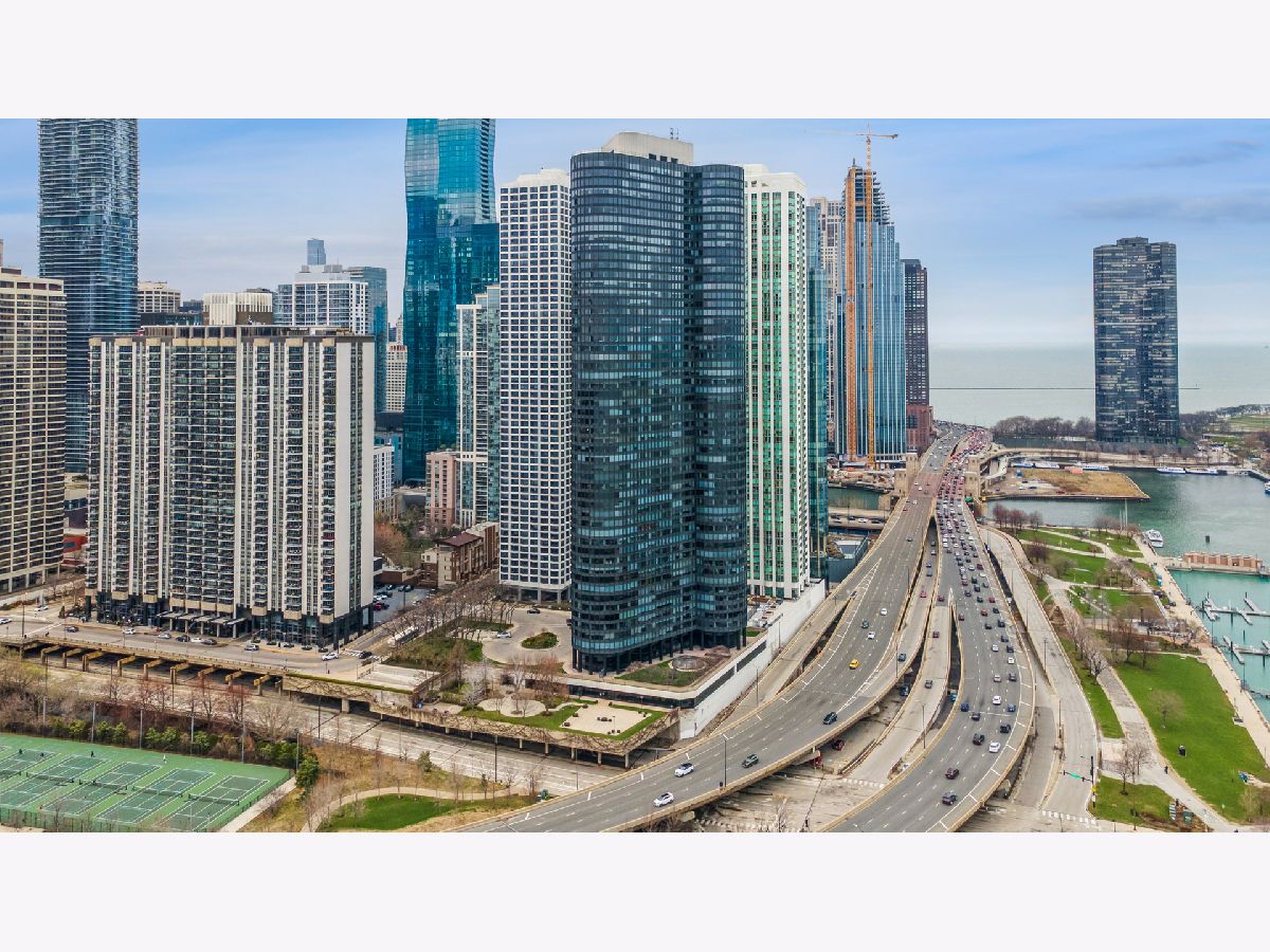 For Sale Chicago Illinois, 155 Harbor Drive