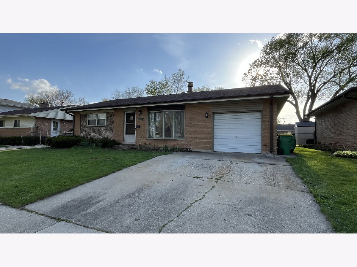  For Sale Wheeling Illinois, 404 Jerome Place