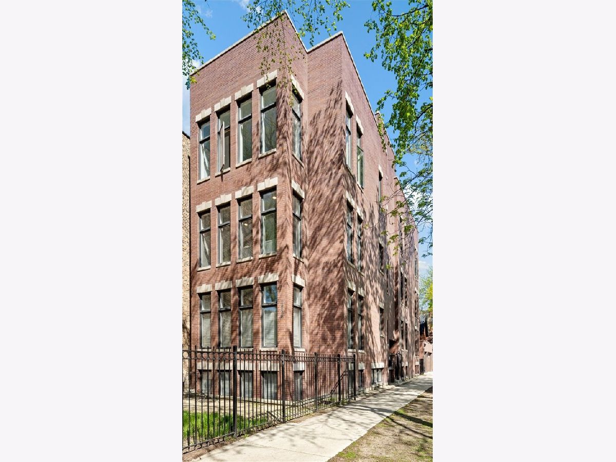  For Sale Chicago Illinois, 1934 Thomas Street