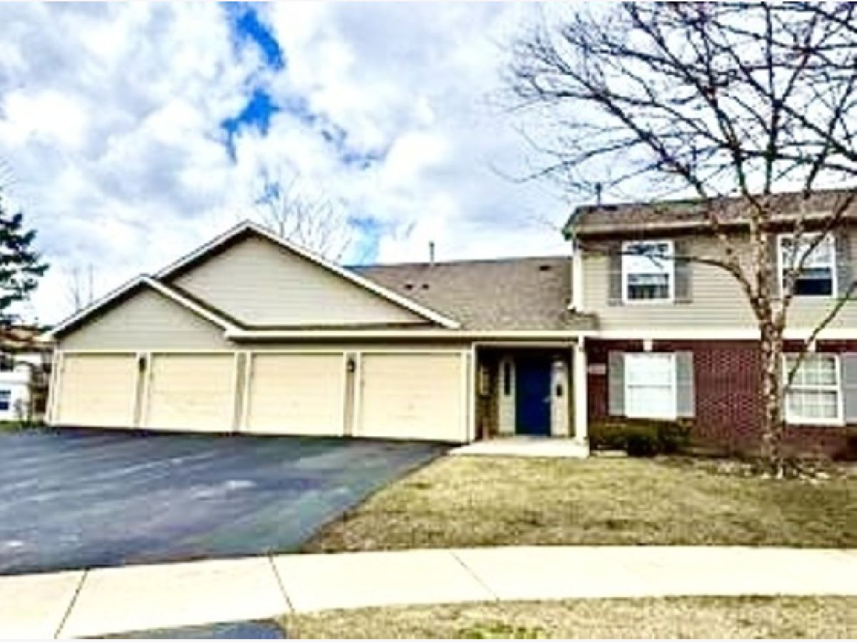 For Rent Round Lake Beach Illinois, 1147 Red Oak