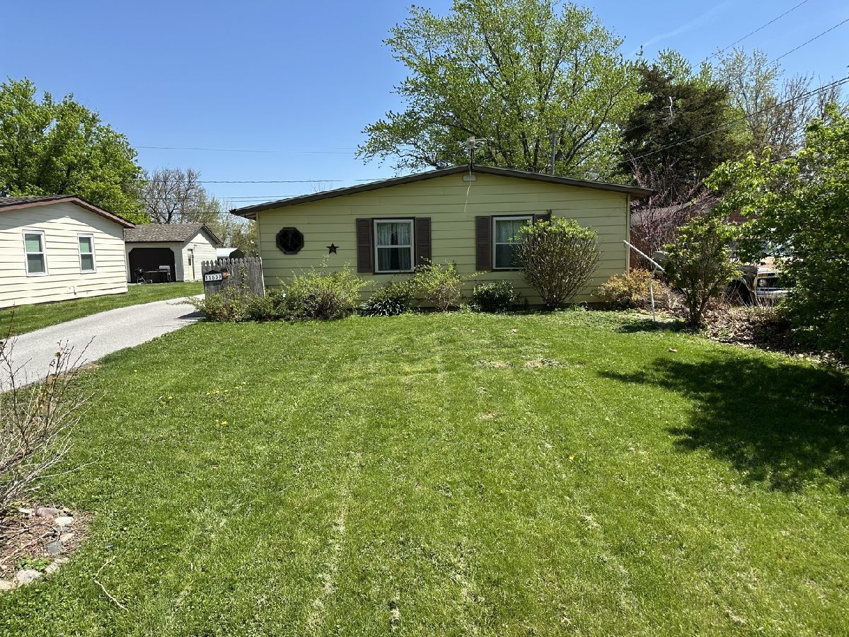 Homes For Sale Bowling Township Milan Illinois, 11609 18th Street