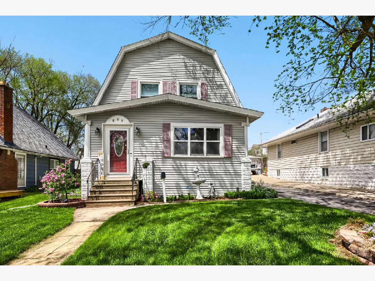  For Sale Joliet Illinois, 809 W Park Avenue