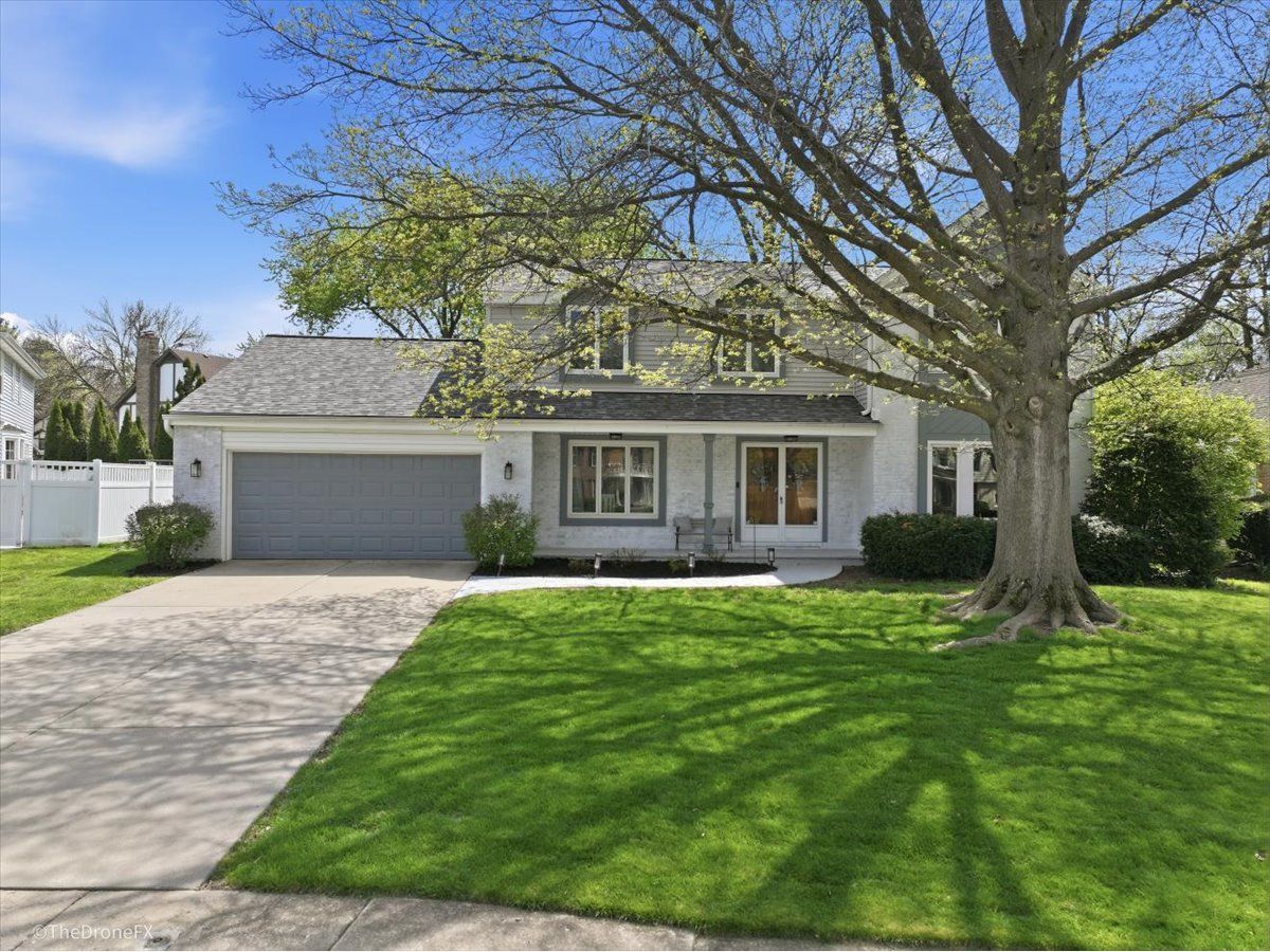 Homes Sold Arrowhead Wheaton Illinois, 25W767 Menomini