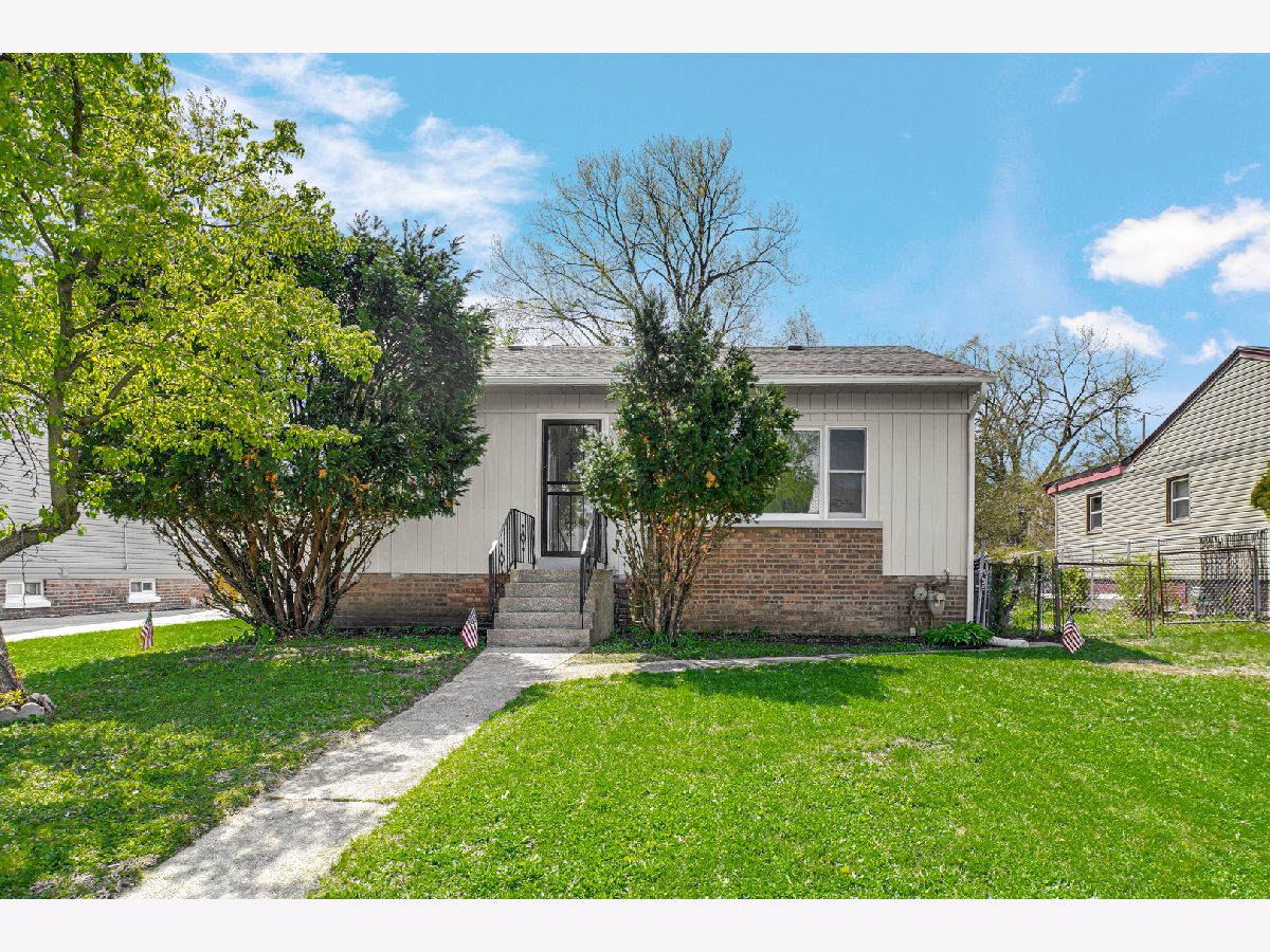  For Sale Calumet City Illinois, 1117 156th Place