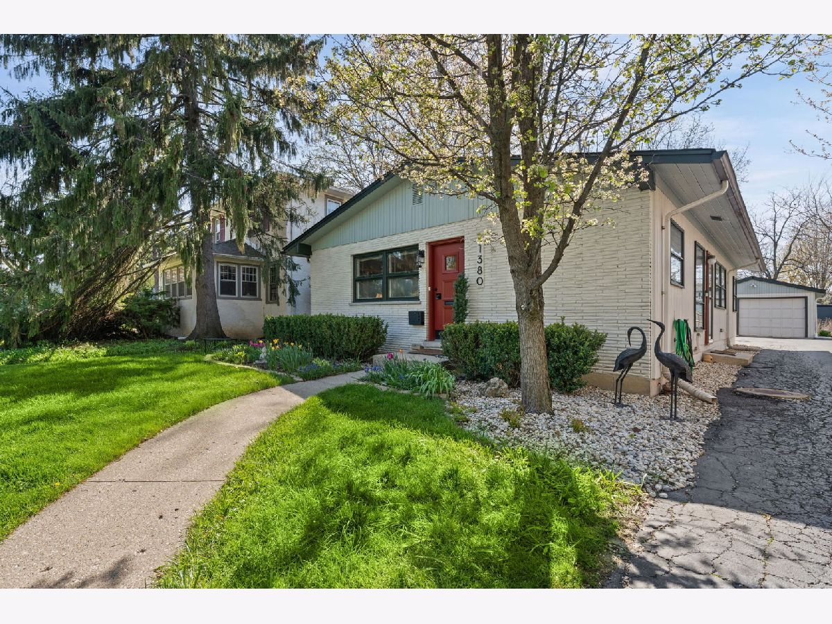  For Sale Highland Park Illinois, 1380 Glencoe Avenue