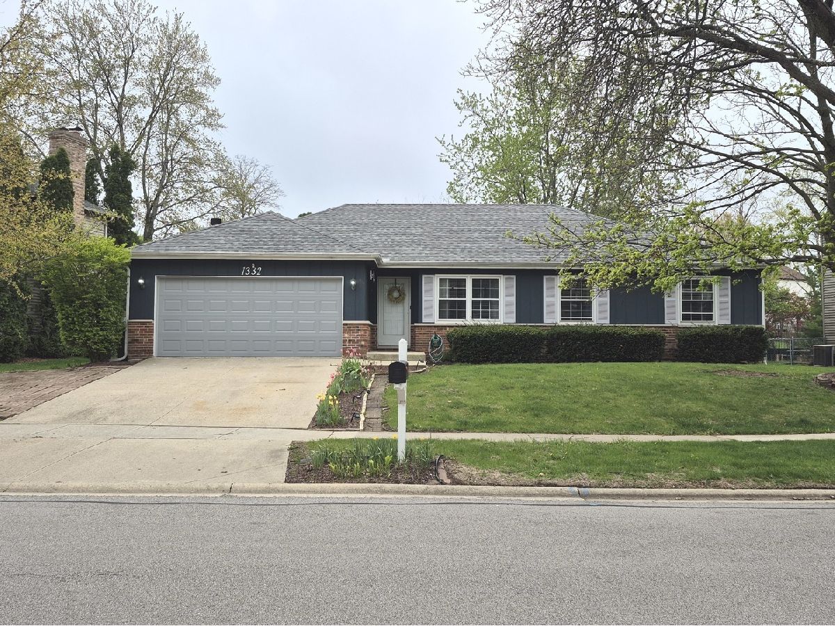 For Rent Naperville Illinois, 1332 Bailey