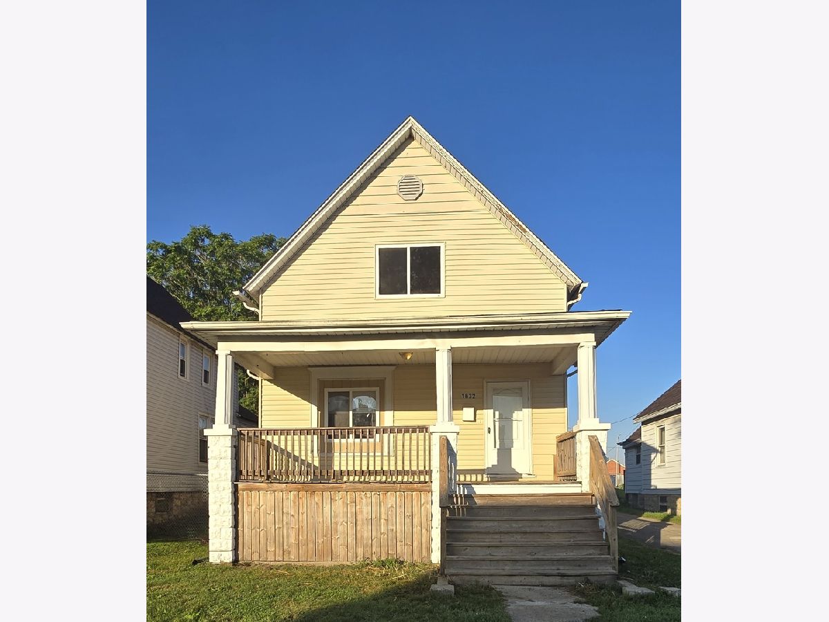  For Sale Chicago Heights Illinois, 1632 Oak Street