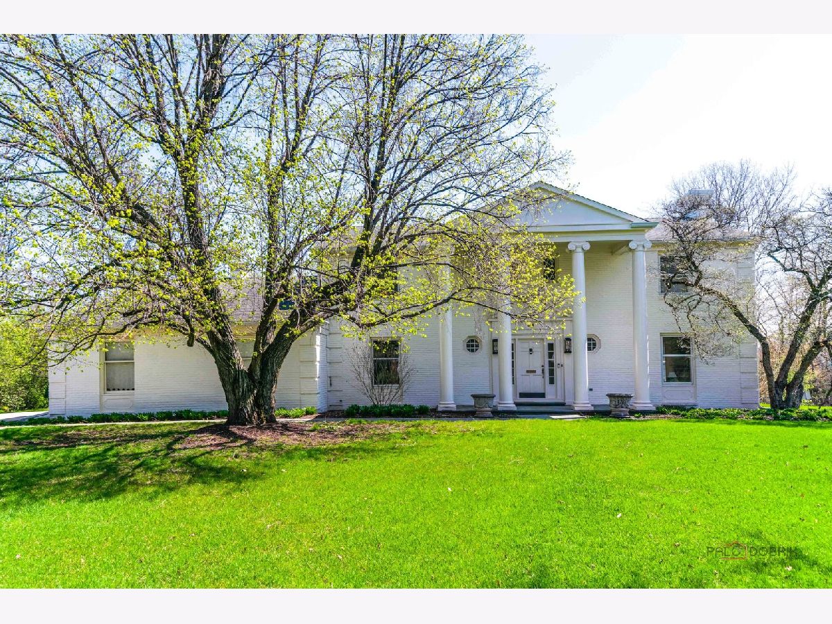  For Sale Lake Bluff Illinois, 37 Forest Hills Road