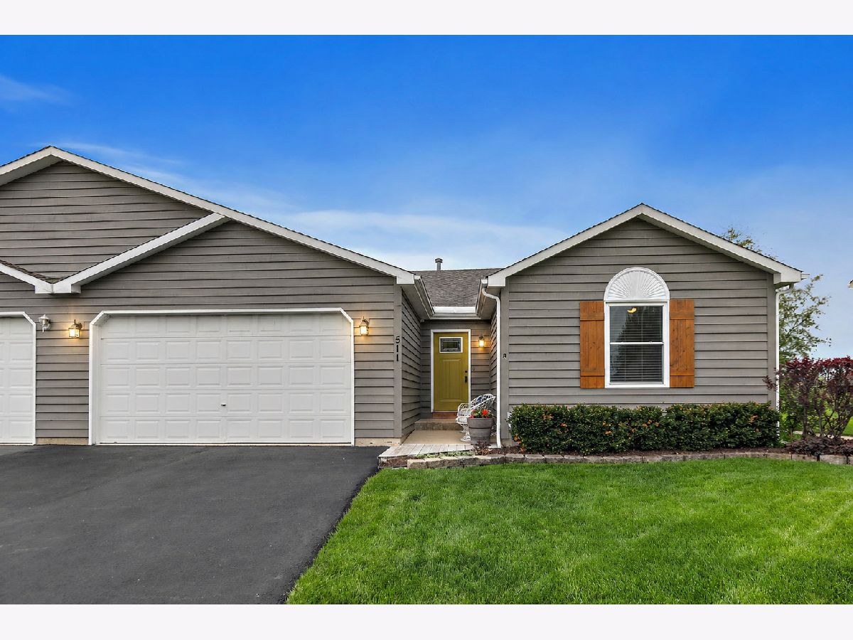  For Sale Hinckley Illinois, 511 Miller Avenue