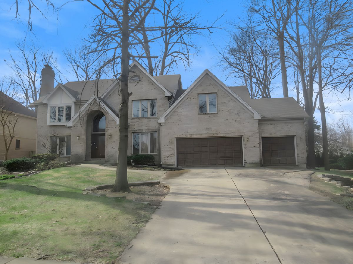 Homes & Townhomes For Sale Royal Fox St Charles Illinois, 2905 Royal Fox Drive