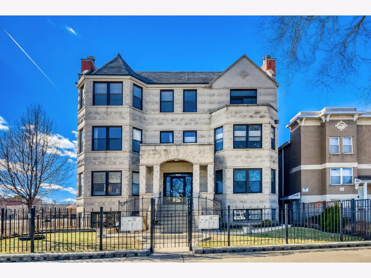  For Sale Chicago Illinois, 4248 Drexel Boulevard