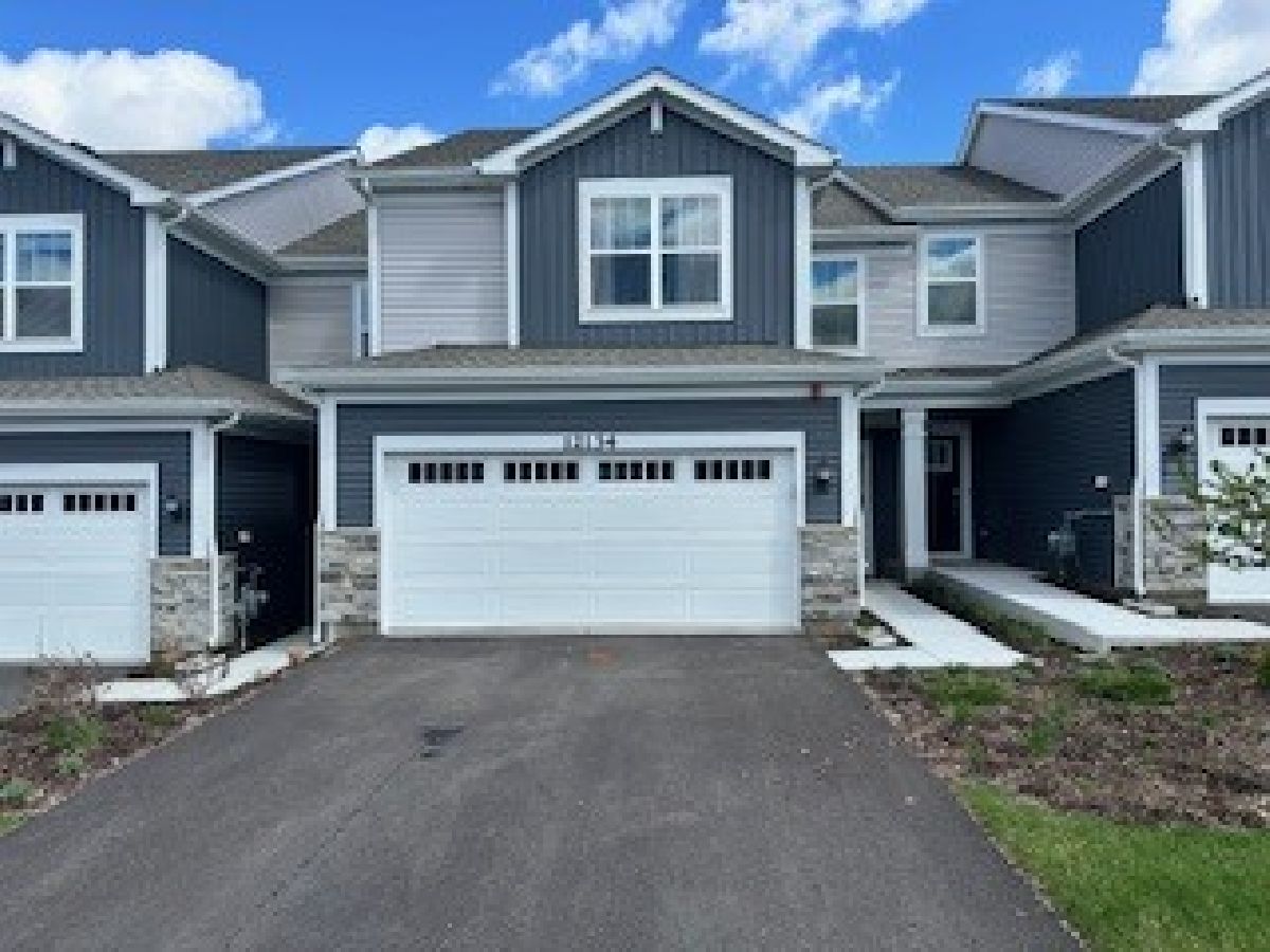  For Rent Huntley Illinois, 12134 Kelsey