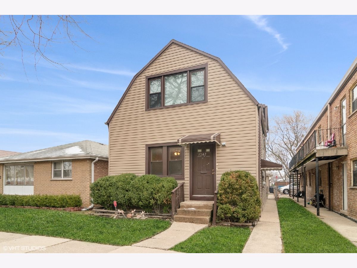 For Rent Forest Park Illinois, 1342 Circle
