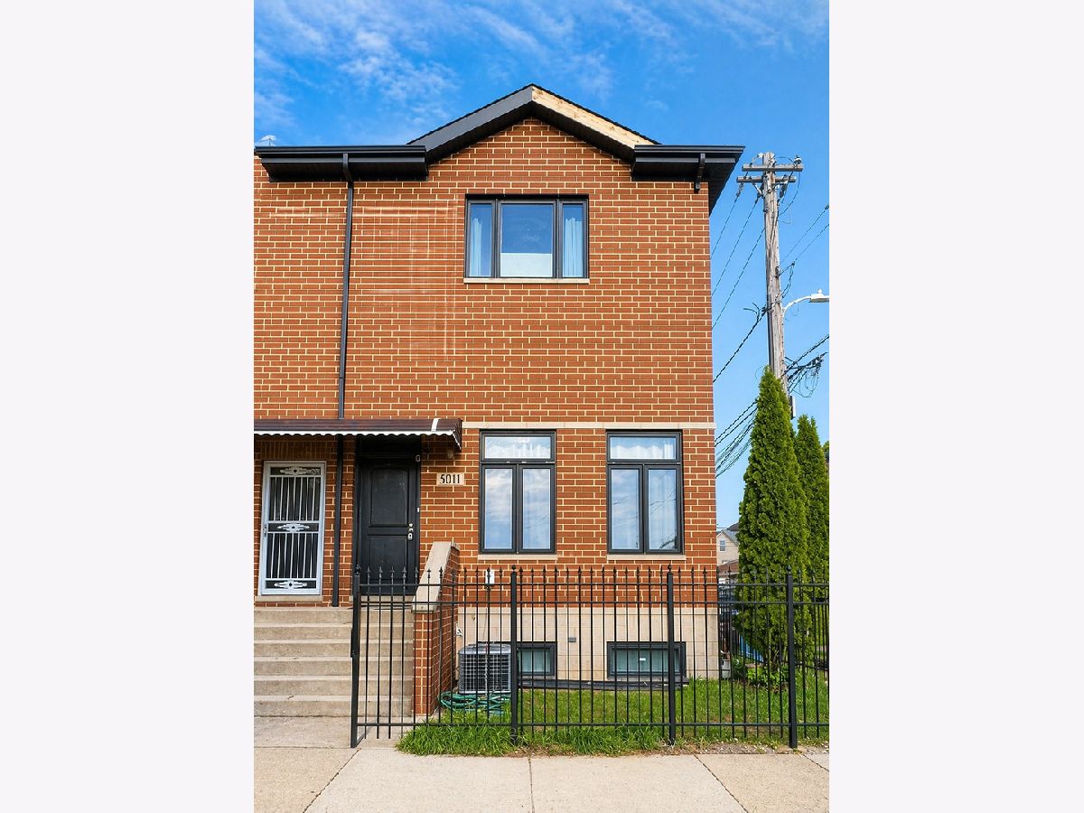  For Sale Chicago Illinois, 5011 Maplewood Avenue