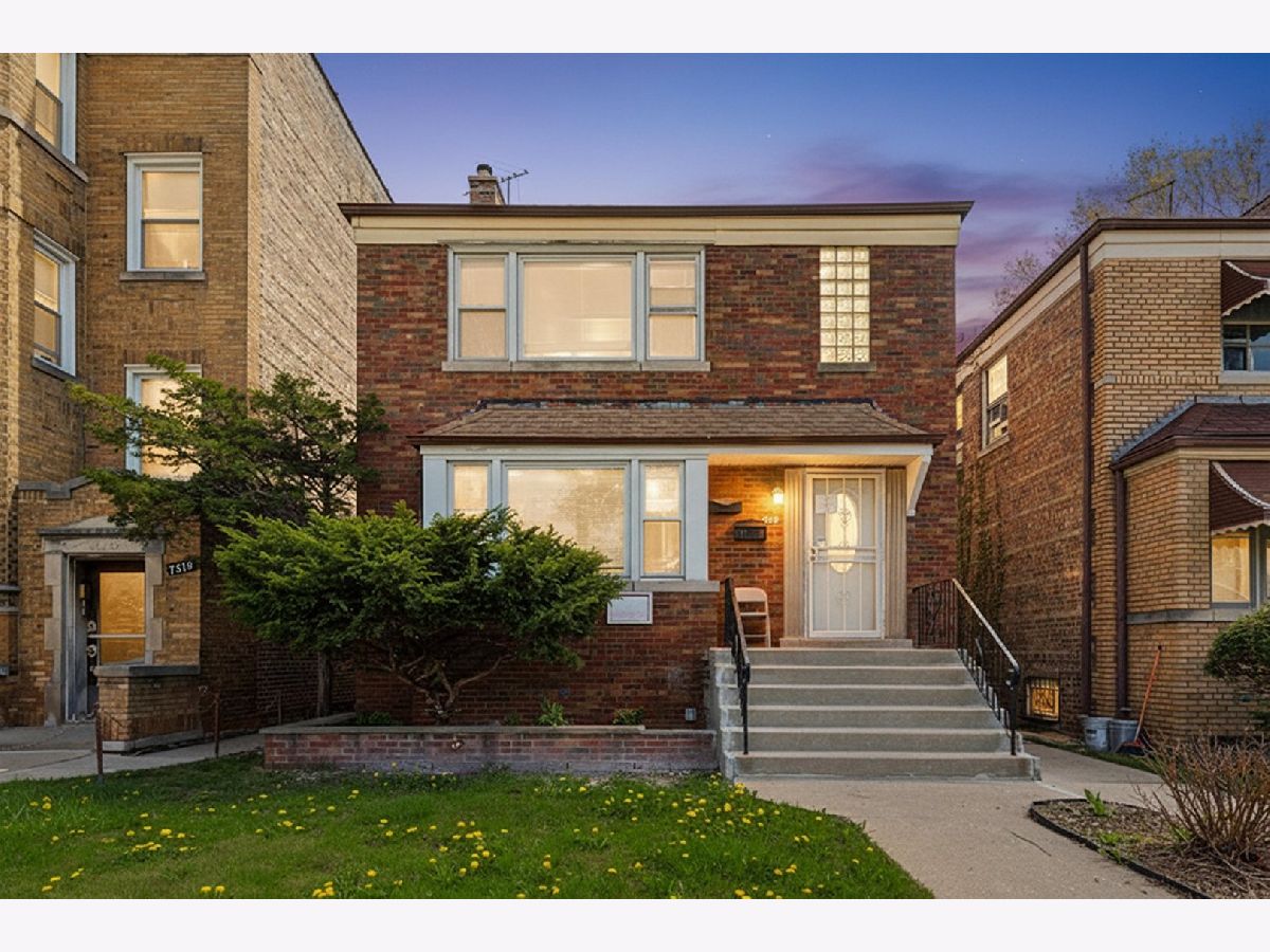  For Sale Chicago Illinois, 7321 Rockwell Street
