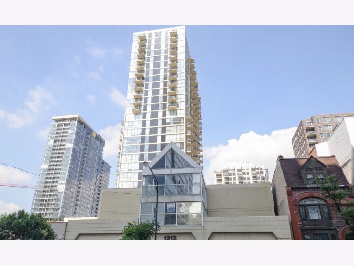  For Rent Chicago Illinois, 1212 Lasalle