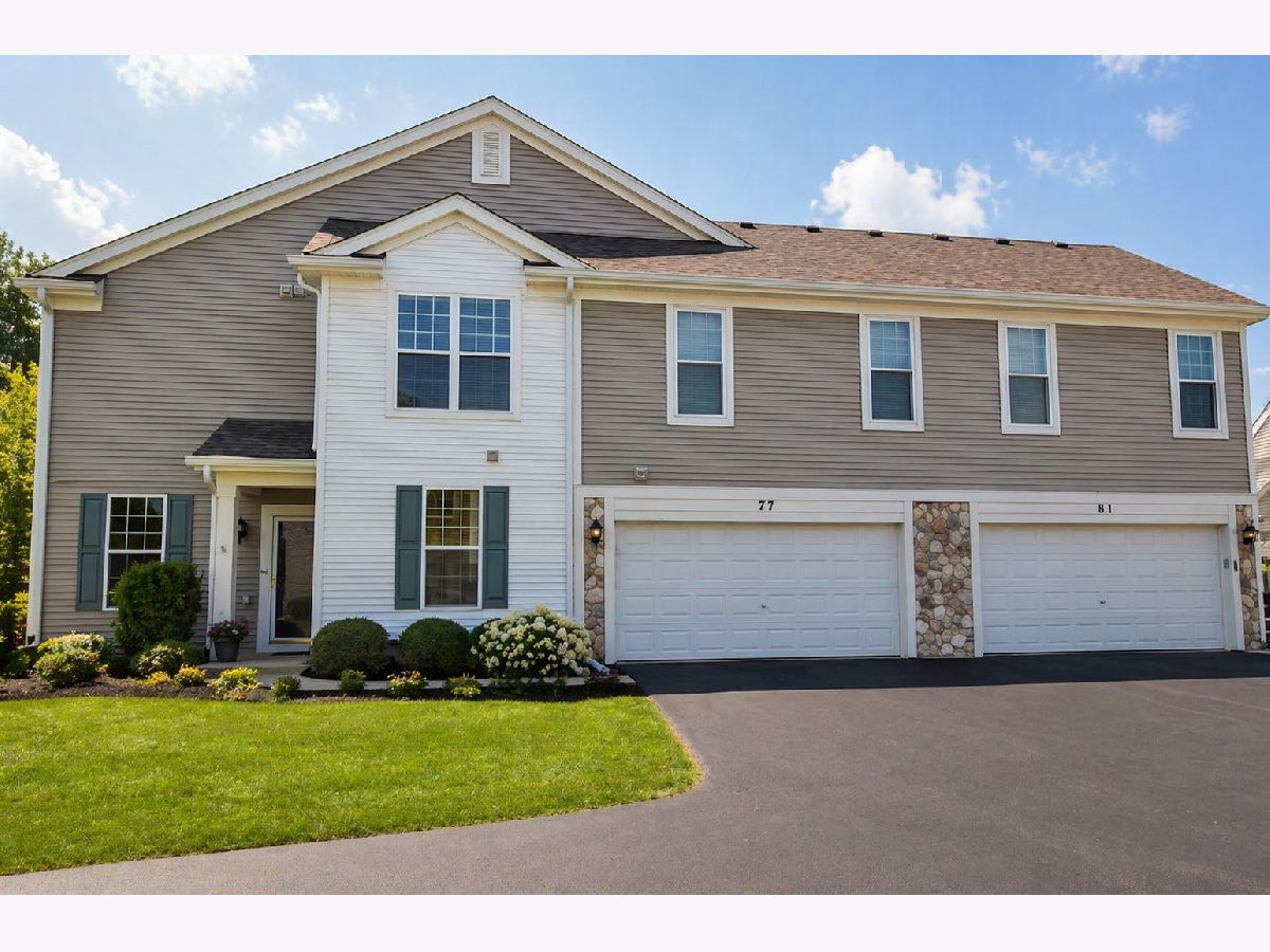  For Sale North Aurora Illinois, 77 Johnson Court