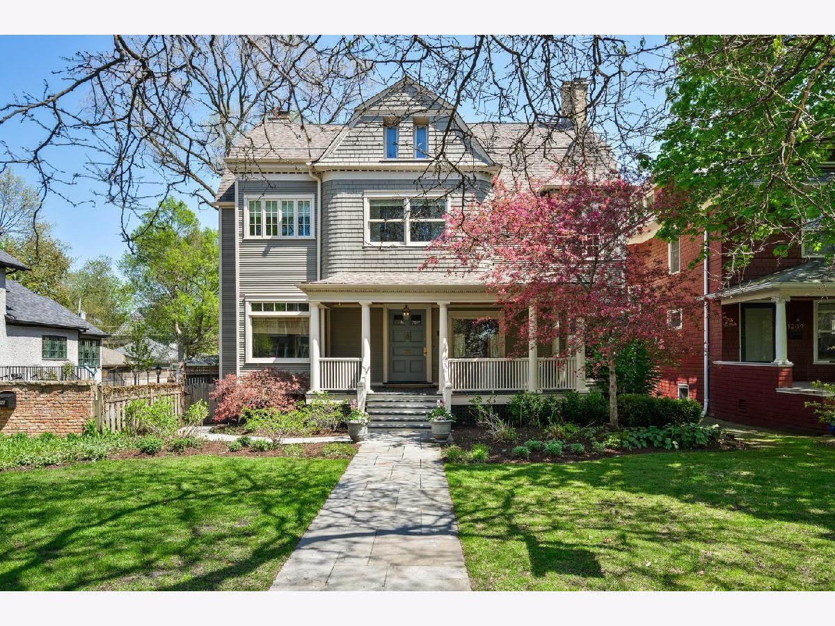  For Sale Evanston Illinois, 1211 Hinman Avenue