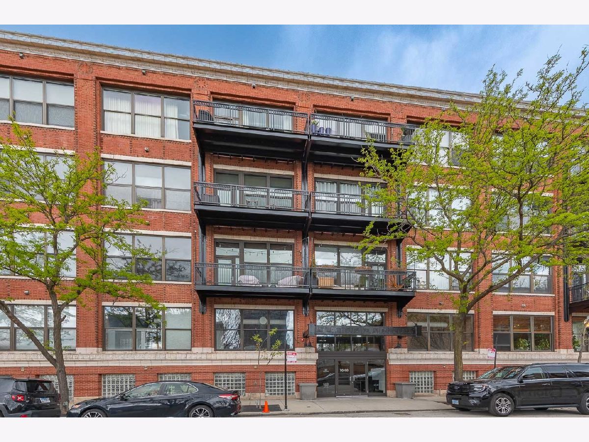  For Sale Chicago Illinois, 1040 Adams Street