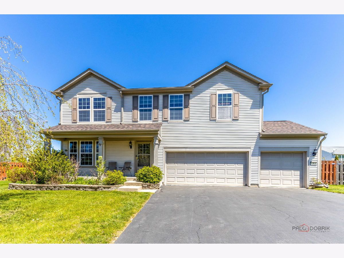  For Sale Zion Illinois, 4004 Cypress Drive