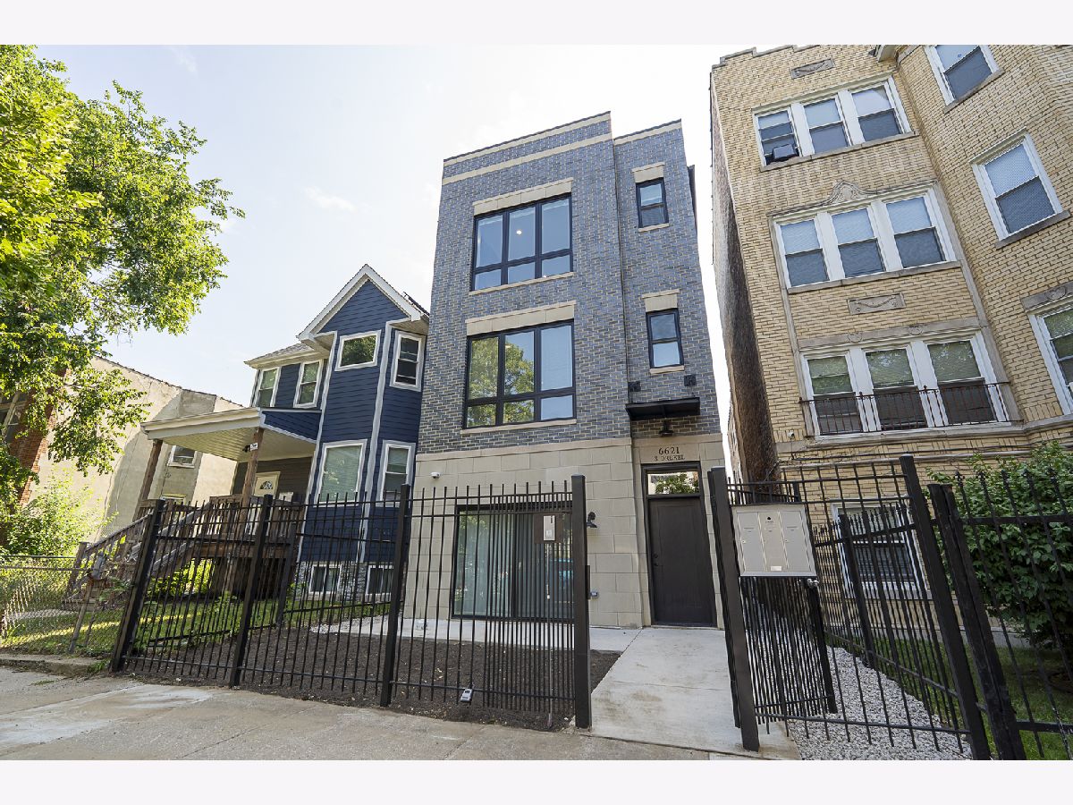  For Sale Chicago Illinois, 6621 Drexel Avenue