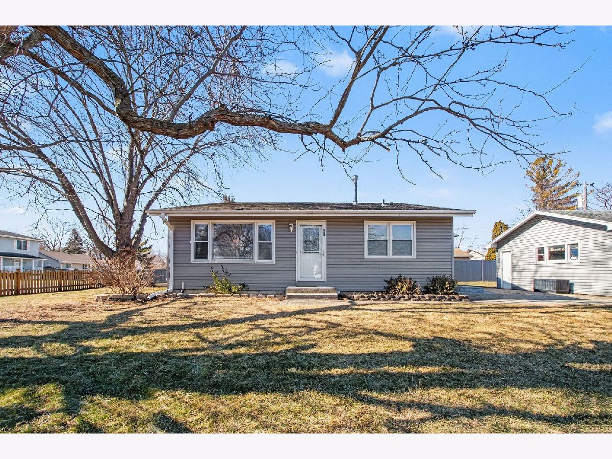  For Sale Round Lake Beach Illinois, 604 Woodmoor Drive