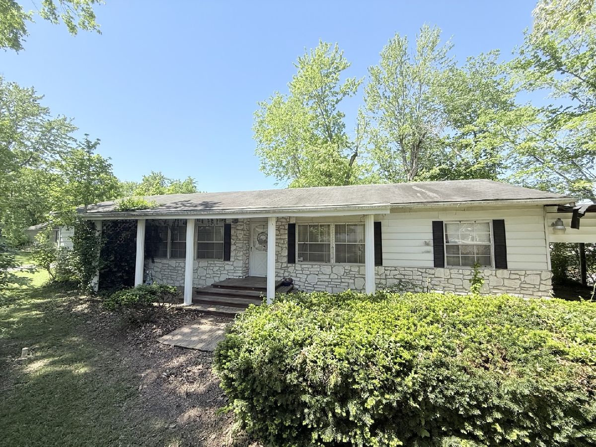  For Sale Harrisburg Illinois, 517 Marshall Street