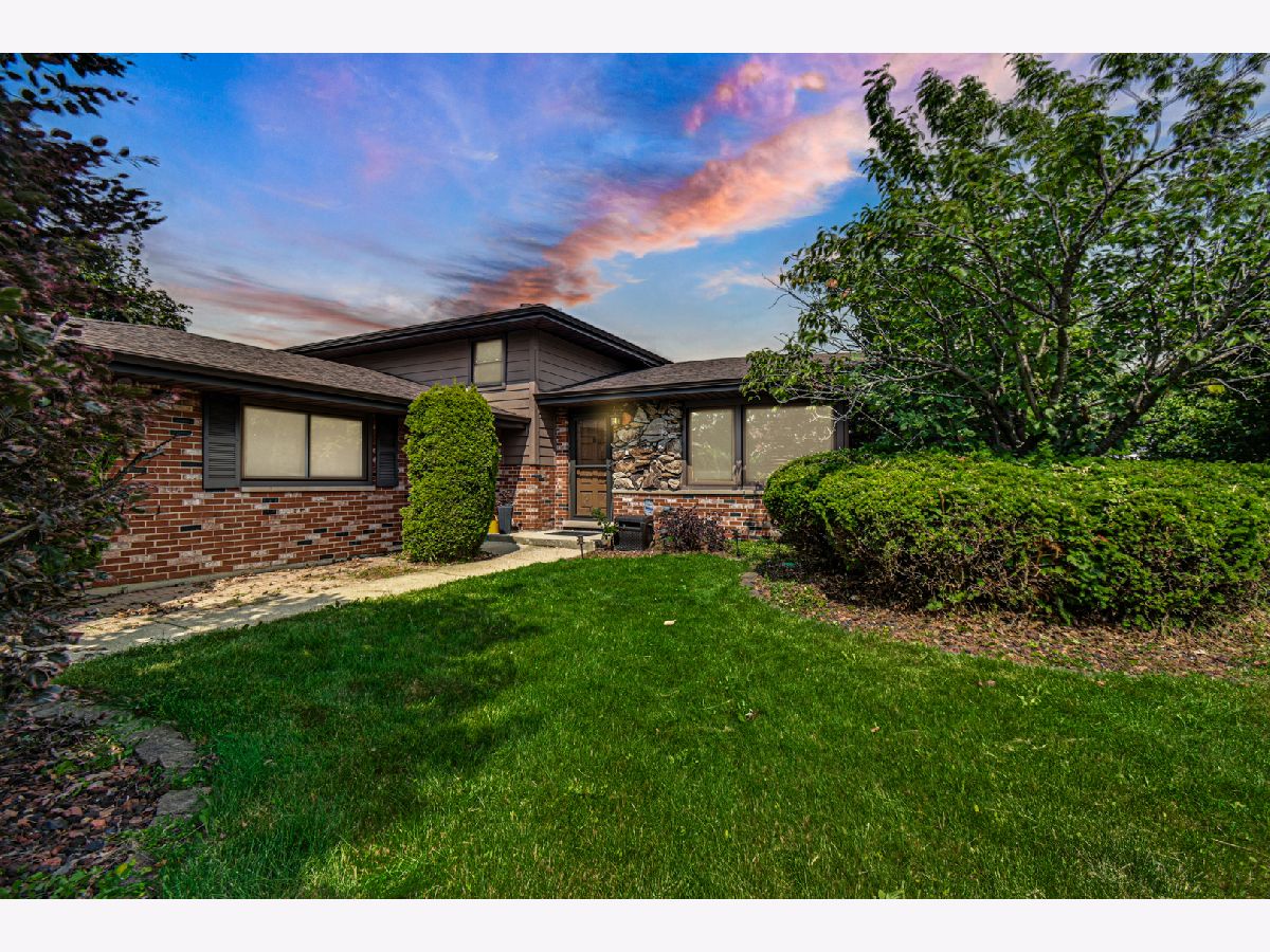  For Sale Oak Forest Illinois, 15601 Ridgeland Avenue