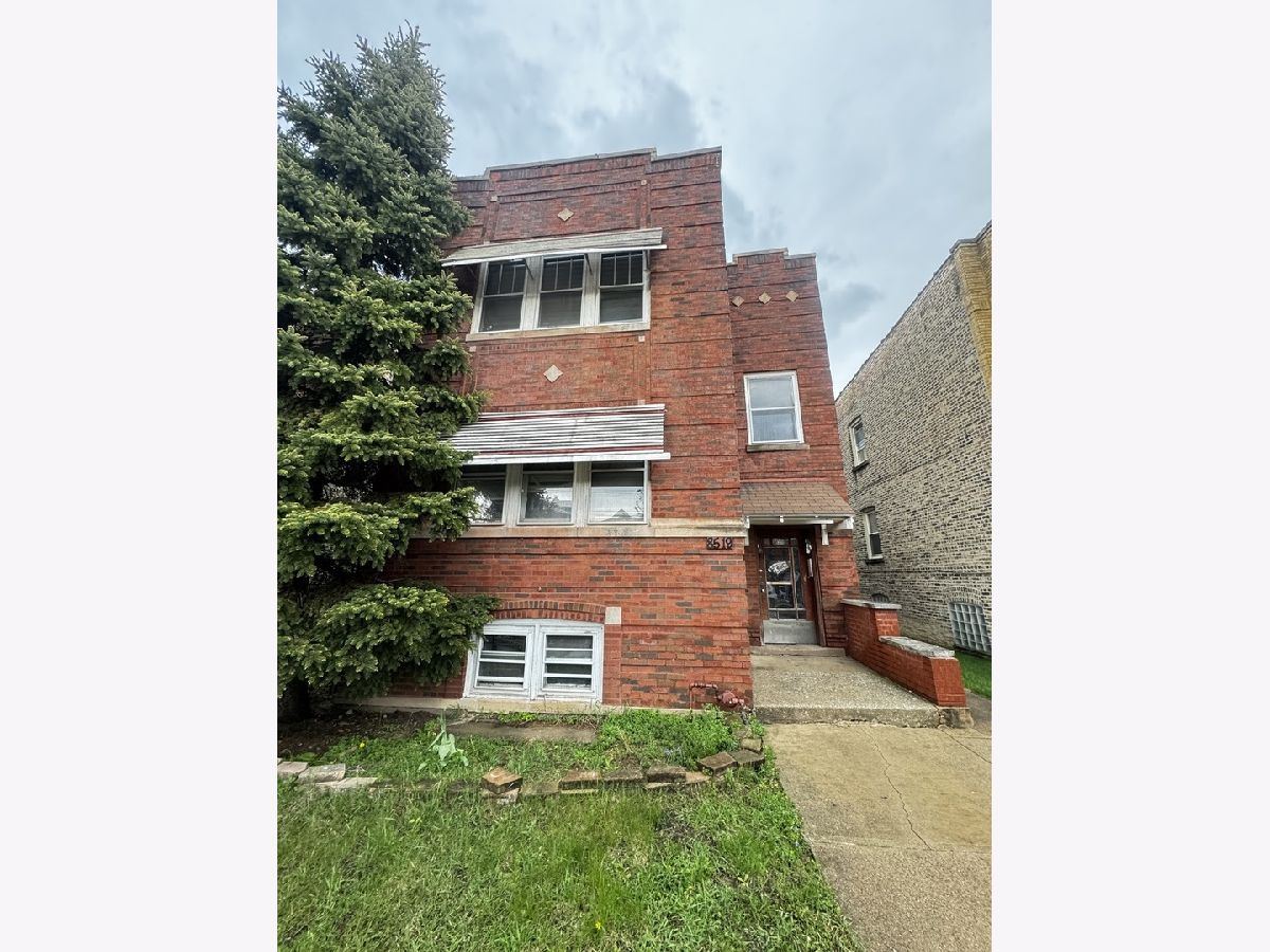  For Rent Chicago Illinois, 8519 Paulina