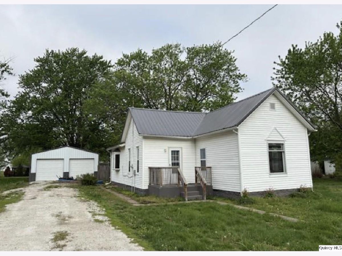  For Sale Golden Illinois, 411 4th