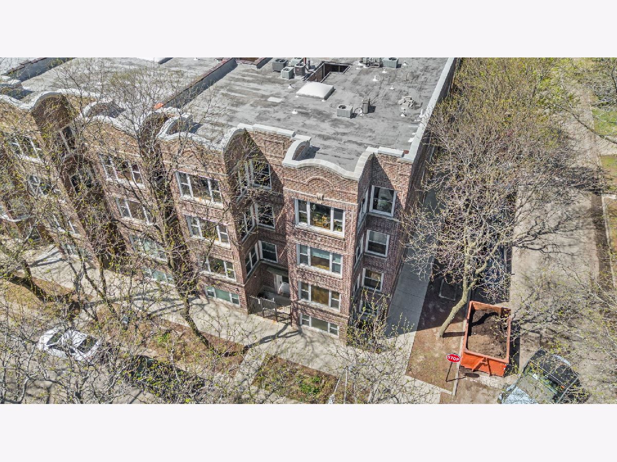  For Sale Chicago Illinois, 7654 Greenview Avenue