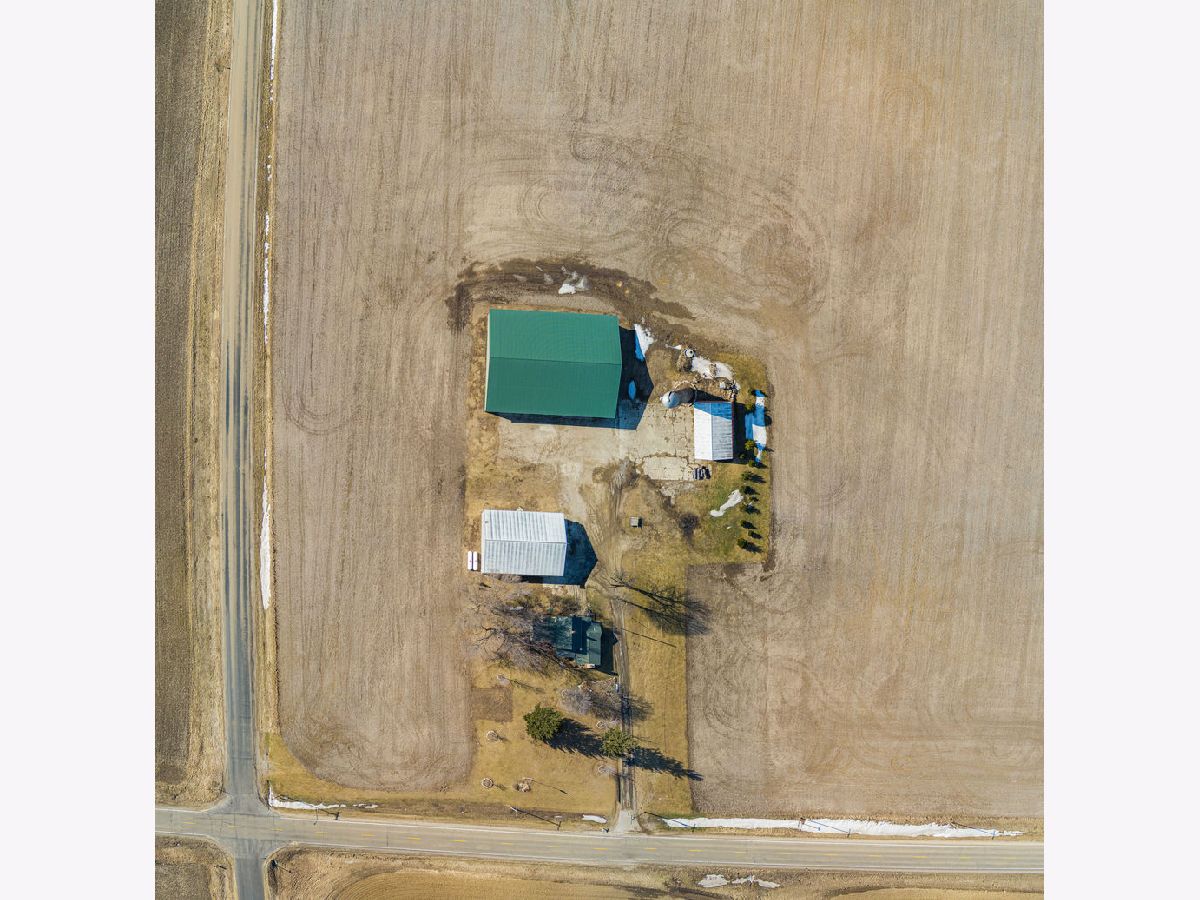  For Sale Dekalb Illinois, 17093 Somonauk Road