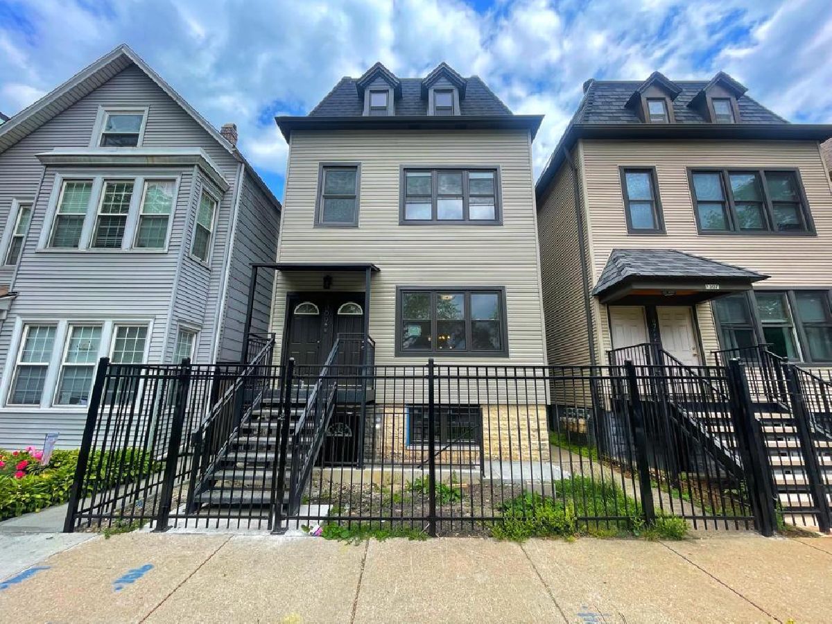  For Rent Chicago Illinois, 2309 Campbell