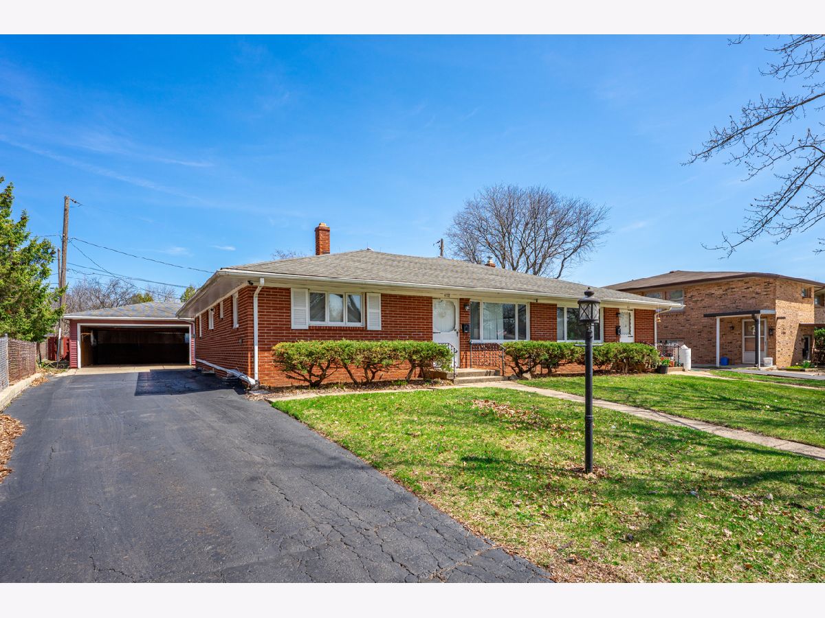  For Sale Rockford Illinois, 4132-4134 Crosby Street