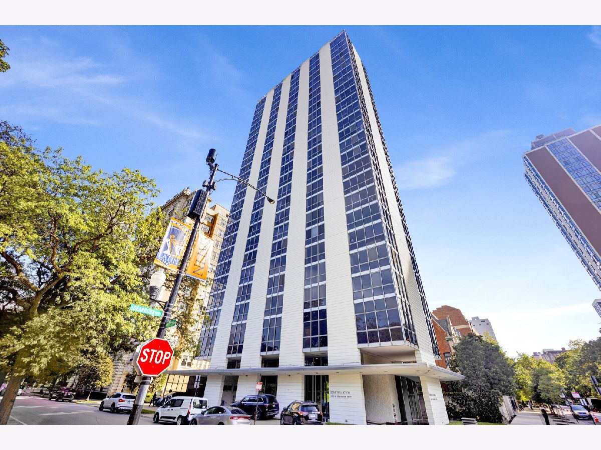  For Rent Chicago Illinois, 1555 Dearborn