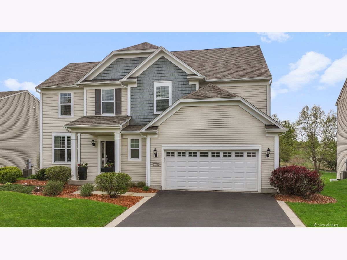  For Sale Yorkville Illinois, 2539 Emerald Lane