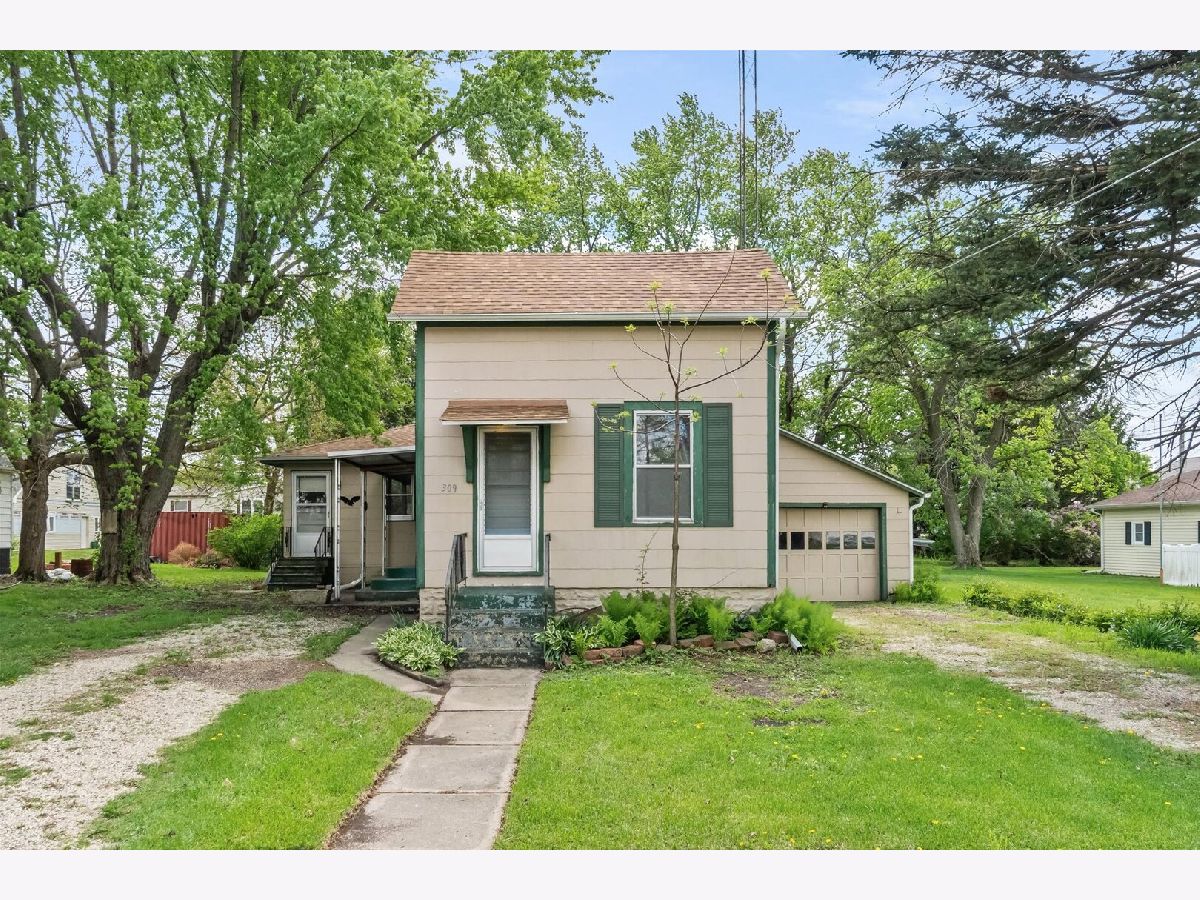  For Sale Earlville Illinois, 309 North Street