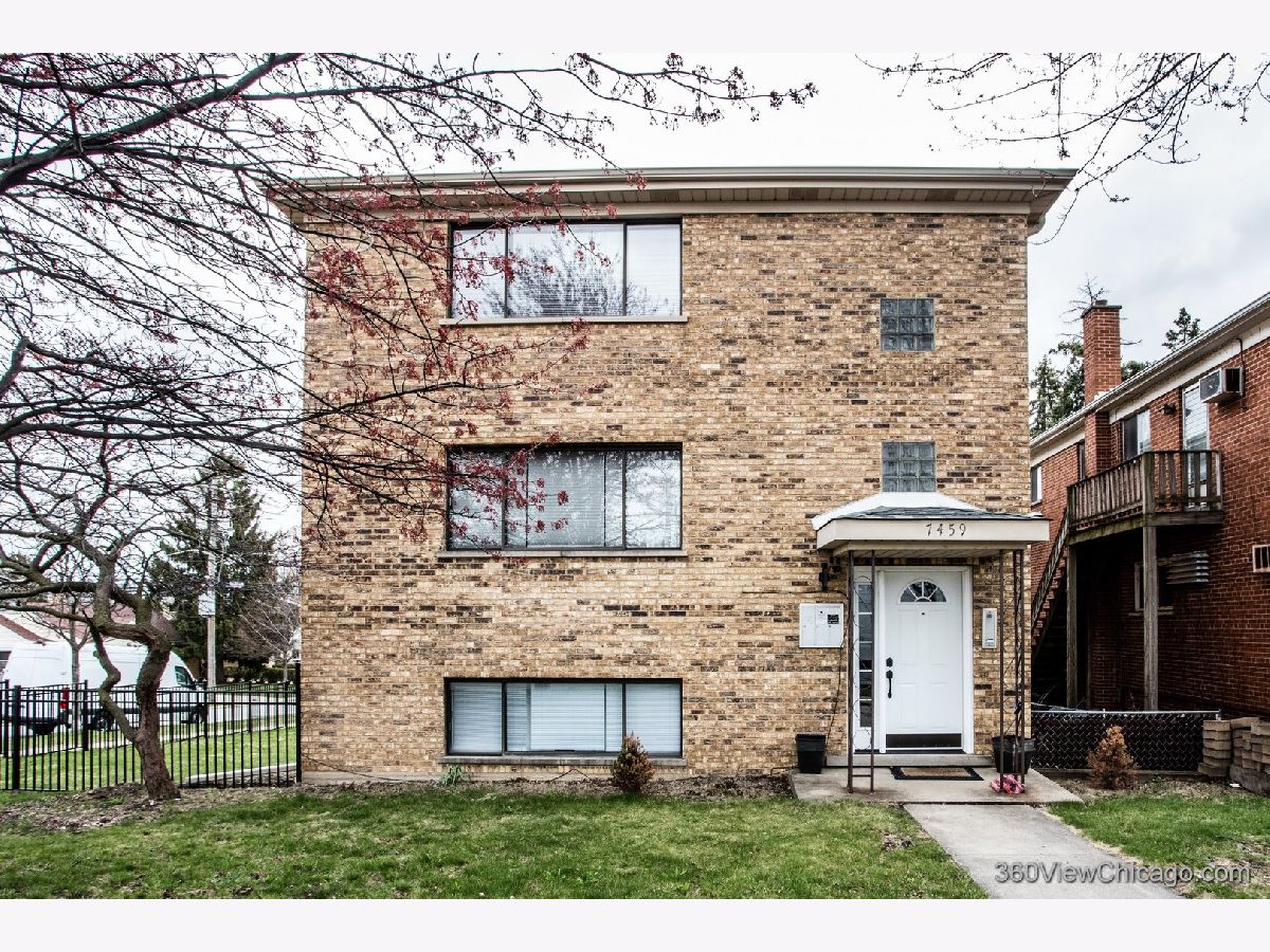  Rented Niles Illinois, 7459 Waukegan