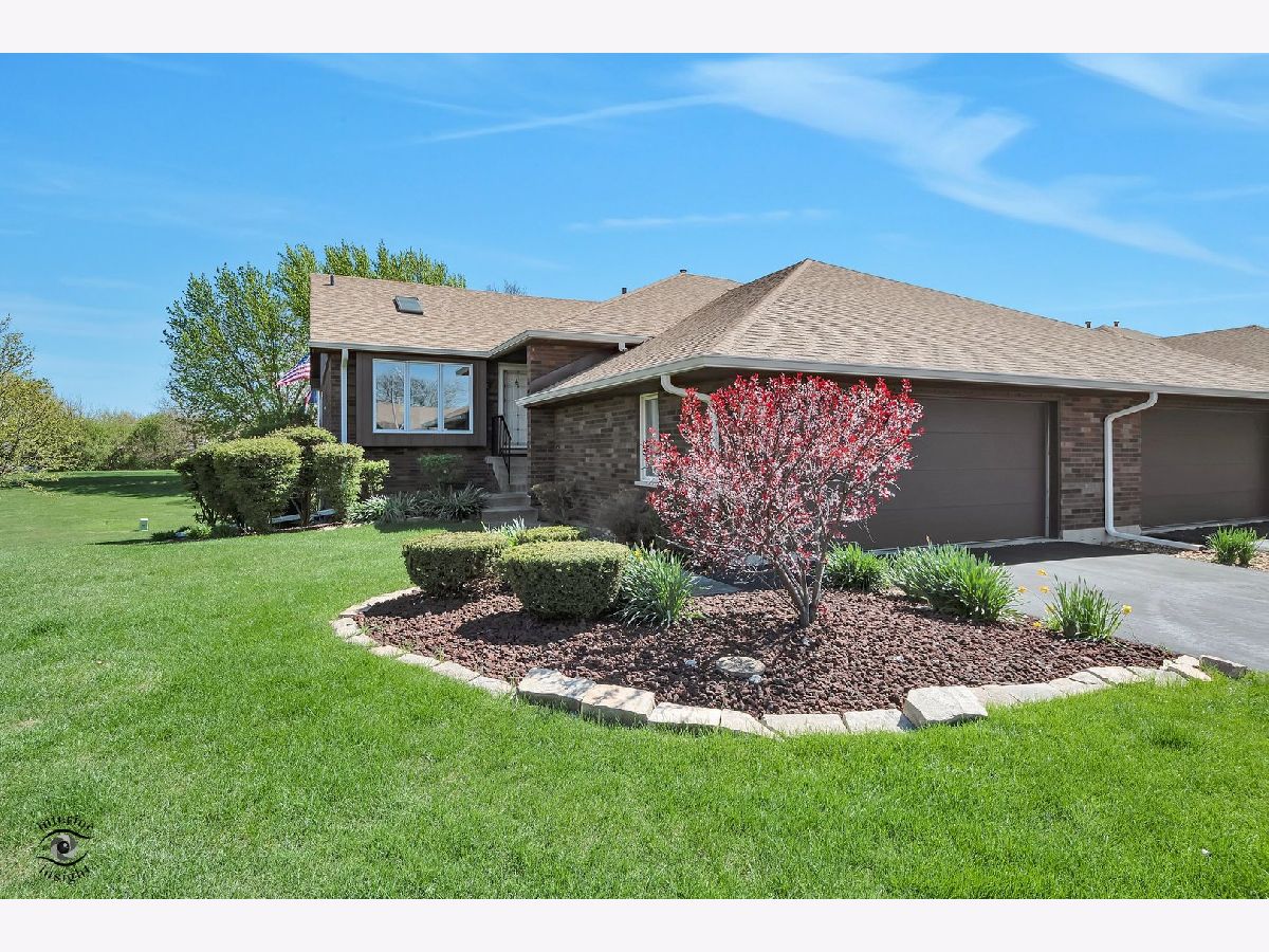  For Sale Orland Park Illinois, 8827 Clearview Drive